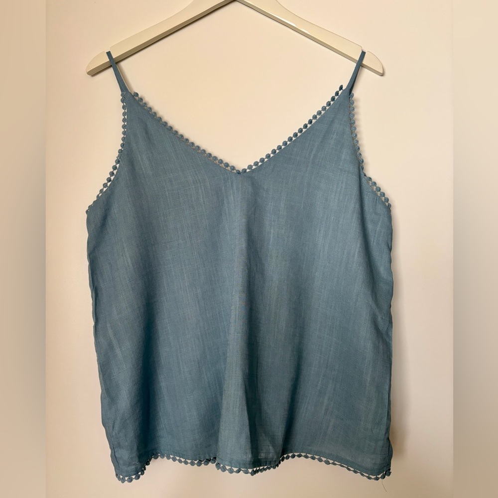 COPY - Blue and White Sleeveless Relaxed Camisole Top